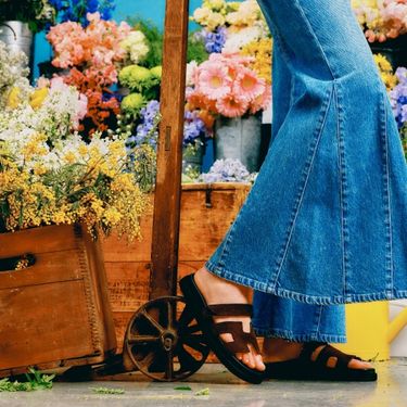 Steve Madden: An extra 20% off all sale items icon